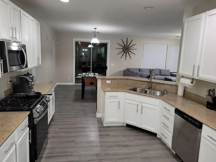 Dom wakacyjny Willa 5 Bed 3.5 Baths Las Vegas Stany Zjednoczone Ameryki