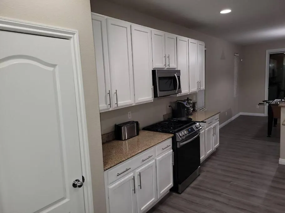 라스베이거스 5 Bed 3.5 Baths 빌라 펜션